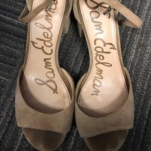 Gently used.  Comfortable shoe.